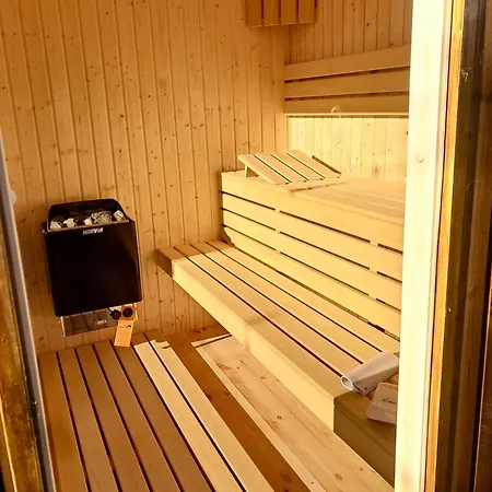 Gorczanski Zakatek Jacuzzi & Sauna דירה *